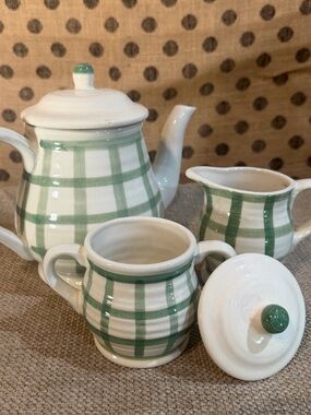 EUC Country Living Dry Goods Green Plaid Tea Set